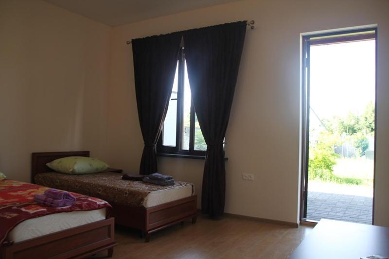 Амрапха Hotel Gudauta Exterior foto